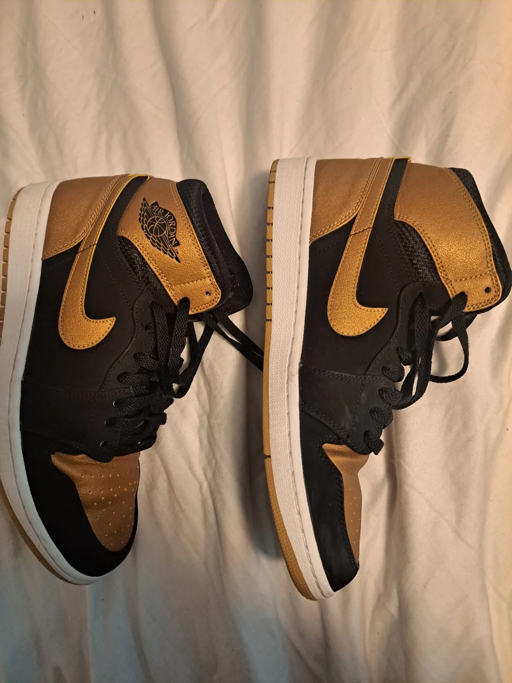 Jordan Men's High-Top Sneakers in Black and Gold